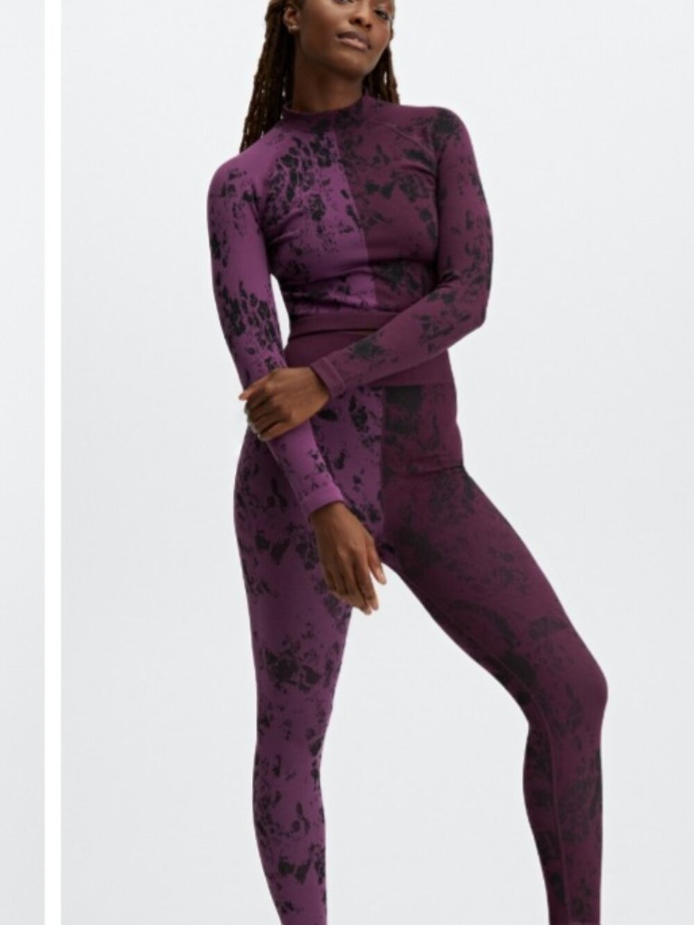 FABLETICS COURTNEY SEAMLESS LONG SLEEVE TOP & HIGH WAISTED SEAMLESS LEGGING SET